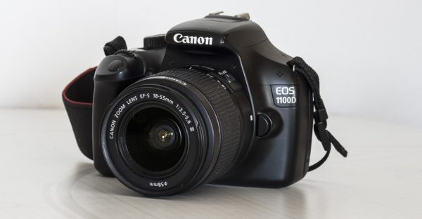 Canon EOS 1100D Spiegelreflexkamera