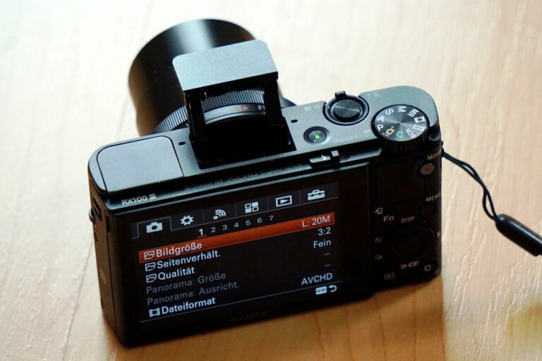 Sony Cybershot DSC-RX100 III Kompaktkamera