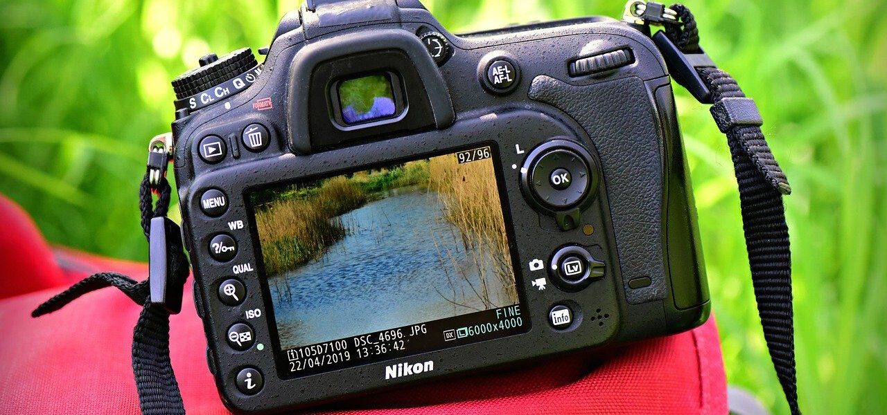 Spiegelreflexkamera kaufen z.B. eine Nikon DSLR