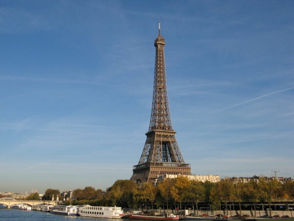 Eiffelturm nachts fotografieren - Darum ist es verboten