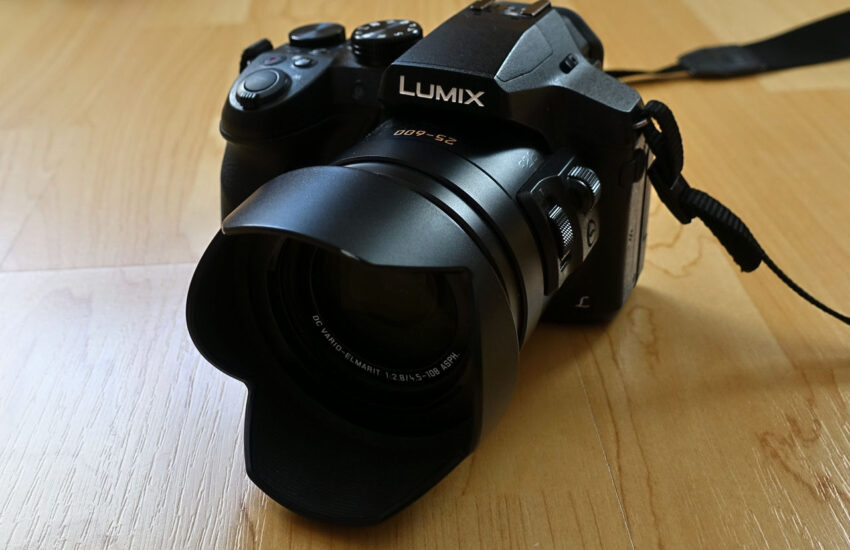 Panasonic Lumix DMC-FZ300 Premium-Bridgekamera