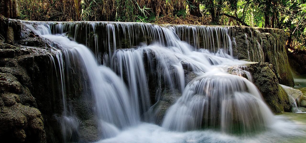 Fließendes Wasser fotografieren z.B. Wasserfall
