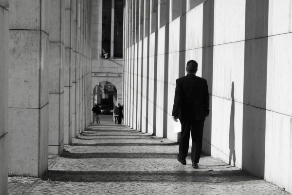 Licht und Schatten in Schwarz-Weiß-Fotos Licht und Schatten in Schwarz-Weiß-Fotos
