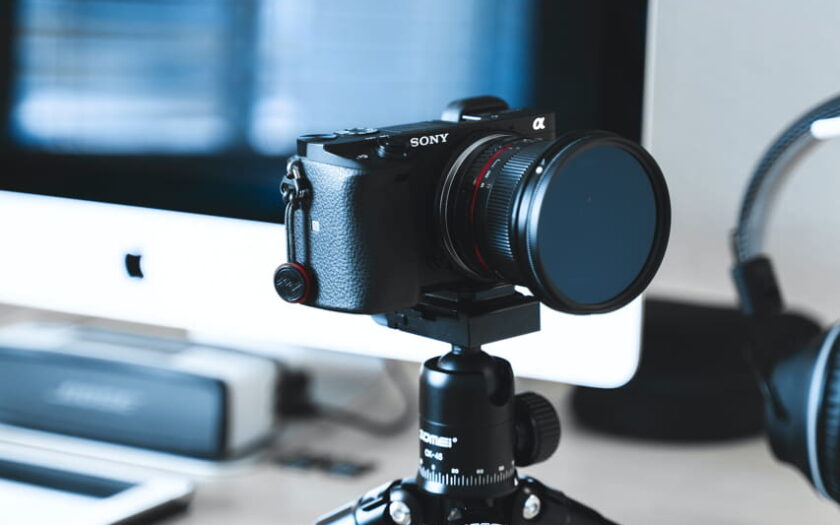 Tischstativ und Mini-Stativ für die Kamera