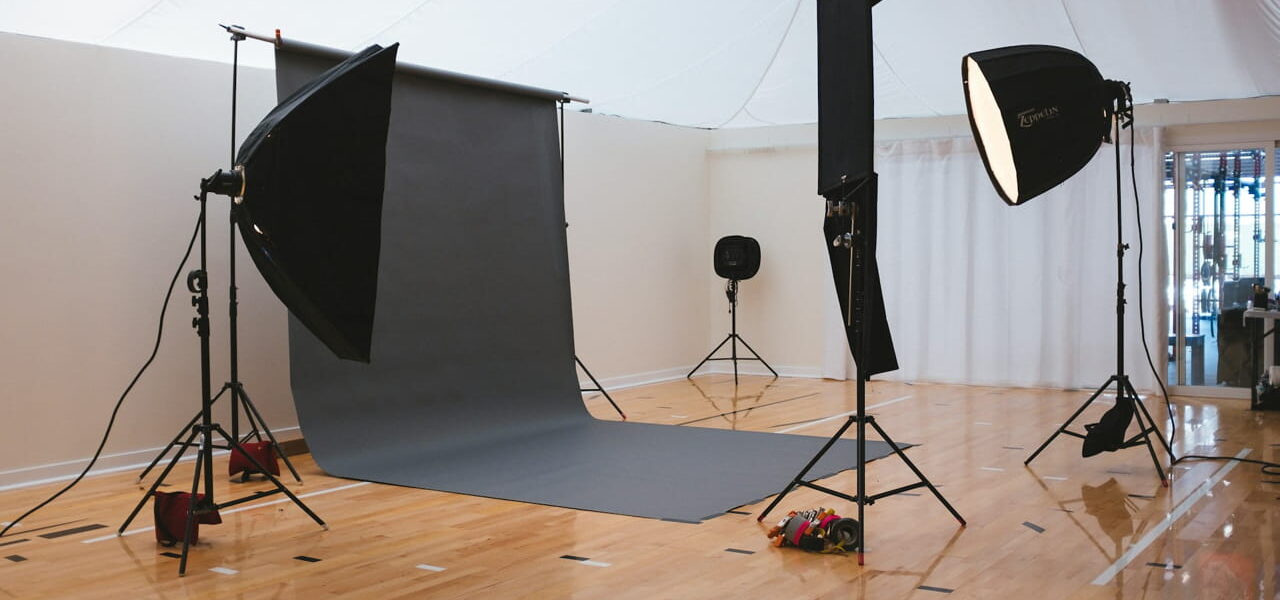 Fotostudio-Sets: Die Must-haves für professionelle Fotografie