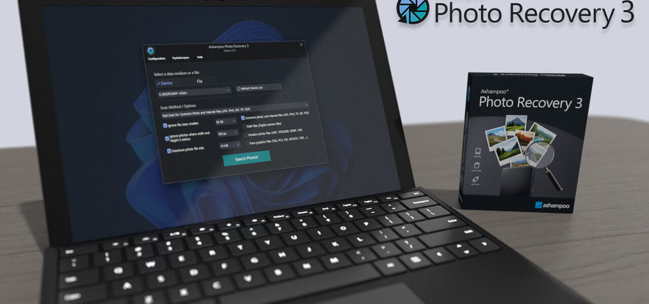 Benutzeroberfläche von Ashampoo Photo Recovery 3 auf einem Laptop mit Produktverpackung im Hintergrund